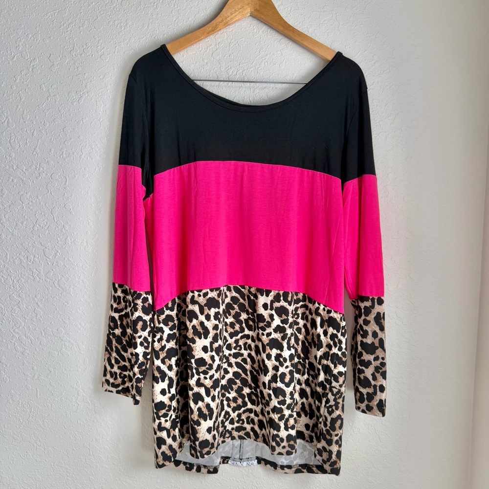 NWT Hot Pink, Black, Leopard Print Lace Detail Long Sleeve Top Sz S